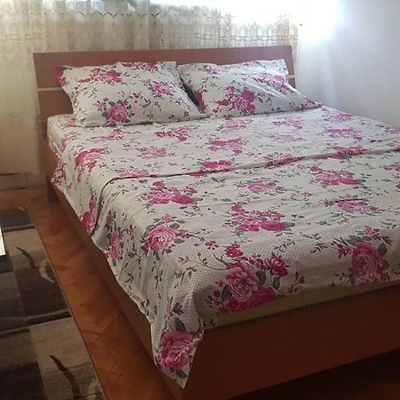 Baston Rent Podgorica Exterior photo